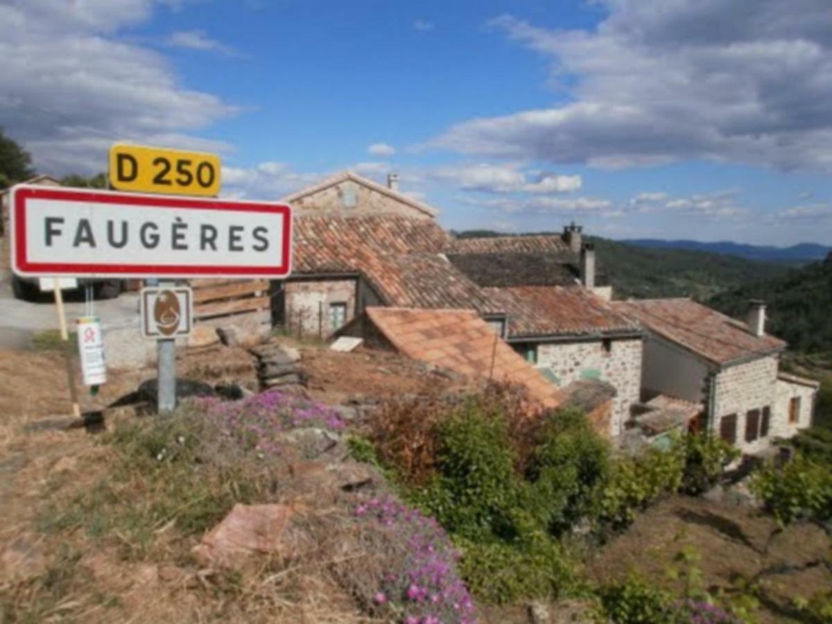 Gite Du Tilleul - 2 Etoiles - Domaine De L'Olivier Faugeres  Zewnętrze zdjęcie